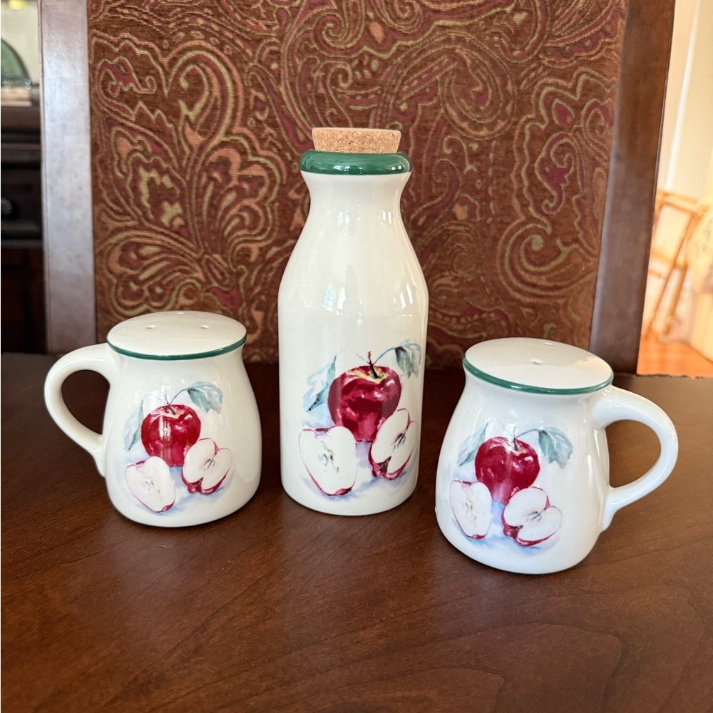 Vintage Papel Giftware Ceramic Apple Salt & Pepper Shakers w/ Handles & Milk Jar